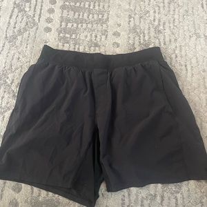 Lululemon The Short 7 in